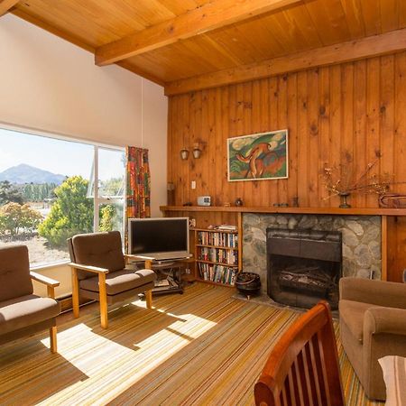 Southern Lakes Sweetie - Albert Town Bach Wanaka Ngoại thất bức ảnh