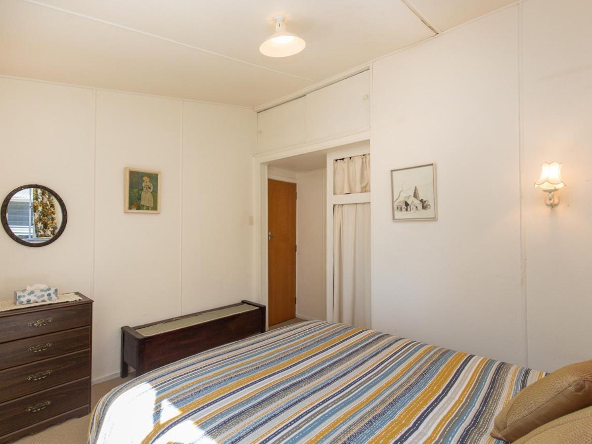 Southern Lakes Sweetie - Albert Town Bach Wanaka Ngoại thất bức ảnh